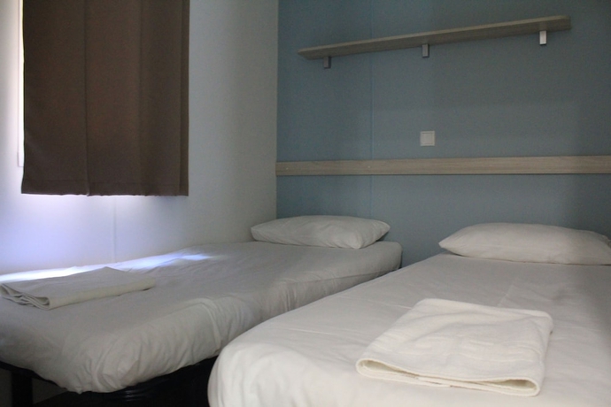 Imagen de la habitación del Hotel Camping La Fundici&oacute;n. Foto 5