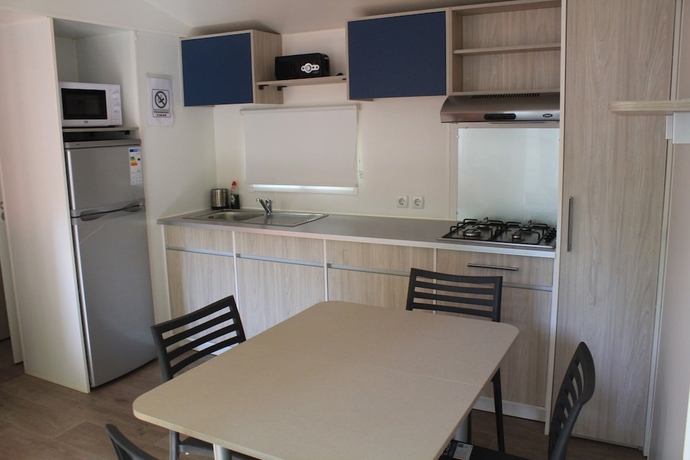 Imagen de la habitación del Hotel Camping La Fundici&oacute;n. Foto 8