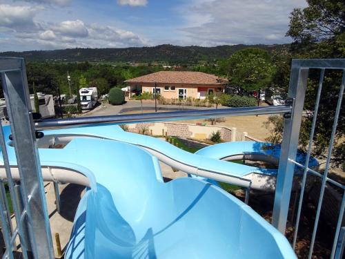 Imagen general del Hotel Camping La Pinede. Foto 2