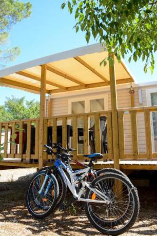 Imagen de la habitación del Hotel Camping La Pinede, GREUX LES BAINS. Foto 7