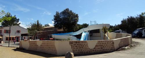 Imagen general del Hotel Camping La Pinede, GREUX LES BAINS. Foto 1