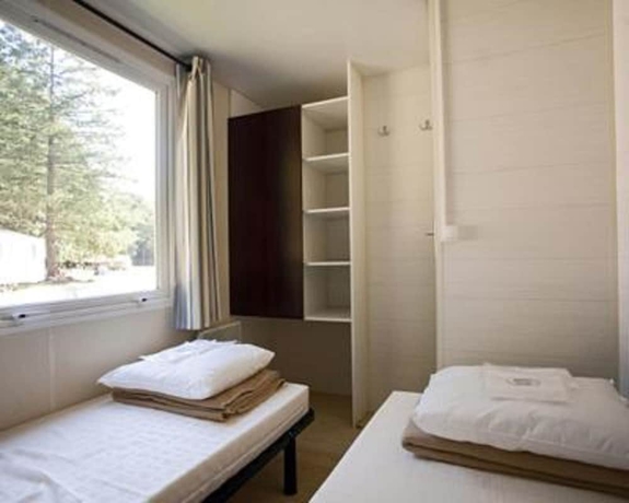 Imagen de la habitación del Hotel Camping La Pin&egrave;de, Excenevex-Plage. Foto 5