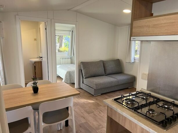 Imagen general del Hotel Camping La Playa. Foto 3