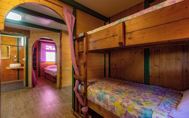 Imagen de la habitación del Hotel Camping Laplaya Ibiza. Foto 6