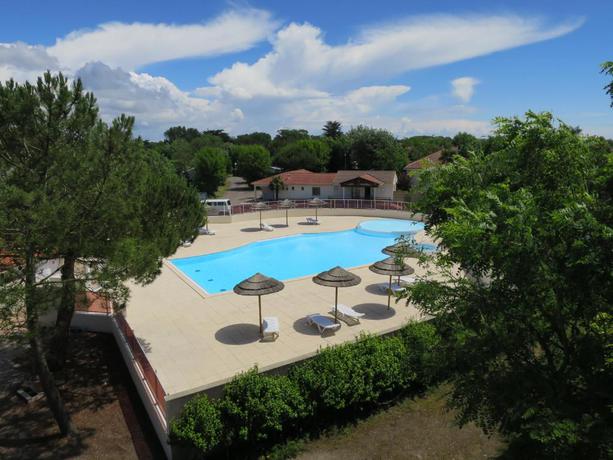 Imagen de los exteriores del Hotel Camping Le Both d\'Orouet. Foto 20