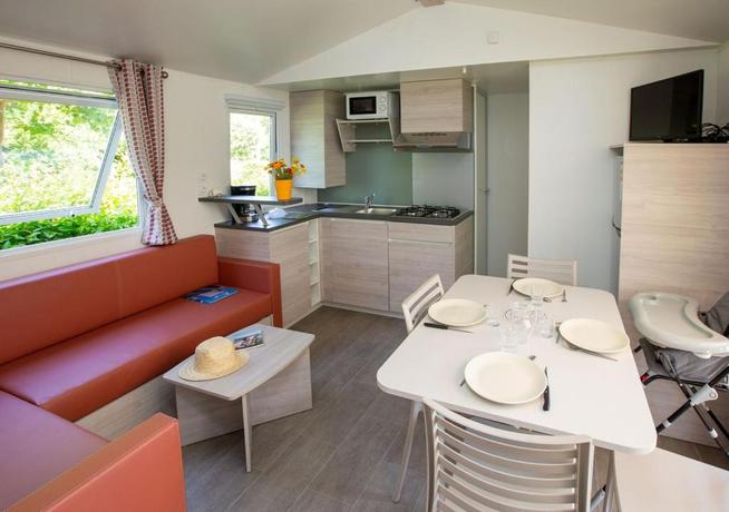 Imagen de la habitación del Hotel Camping Le Both d\'Orouet. Foto 17