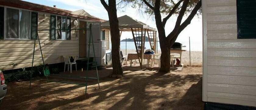 Imagen general del Hotel Camping Le Cernie. Foto 3