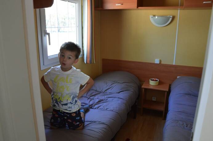 Imagen general del Hotel Camping Le Mas des Chenes. Foto 2