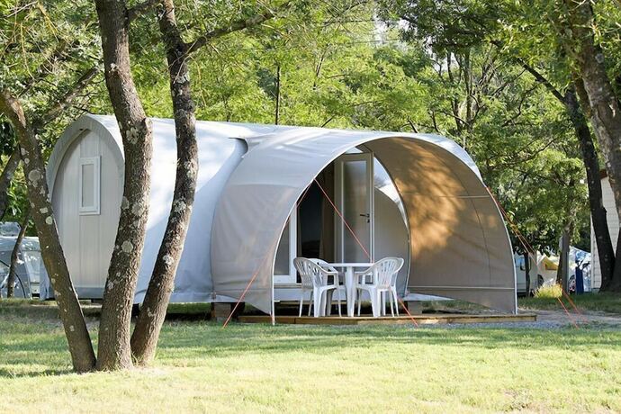 Imagen de la habitación del Hotel Camping Le Mas des Chenes. Foto 15