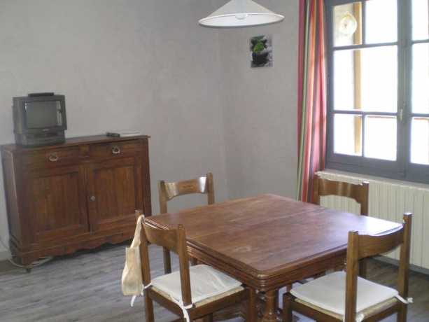 Imagen de la habitación del Hotel Camping Le Mouretou. Foto 9