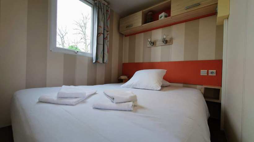 Imagen de la habitación del Hotel Camping Le Parc De Paris. Foto 15