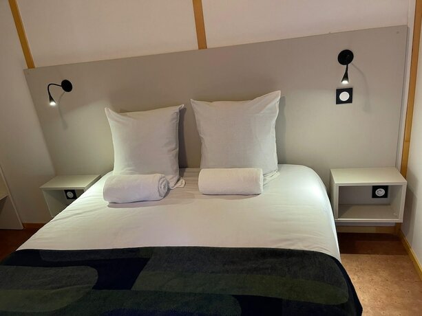 Imagen general del Hotel Camping Le Sous Bois, La Cotini&egrave;re. Foto 11