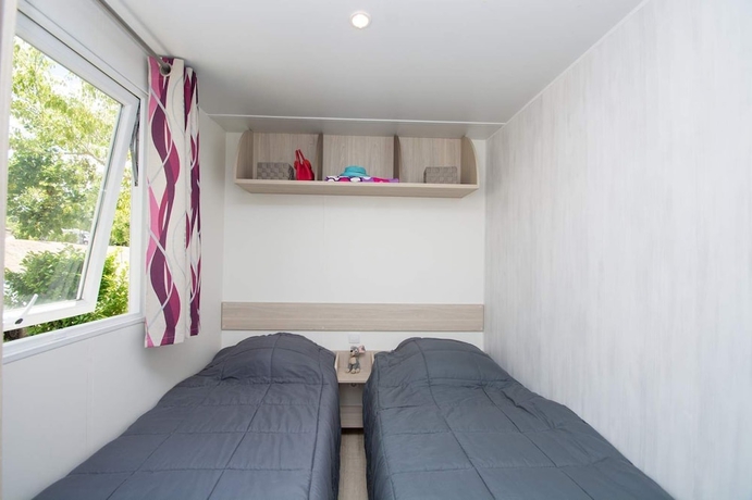 Imagen de la habitación del Hotel Camping Le Vieux Colombier. Foto 12