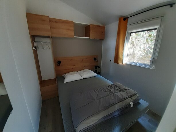 Imagen general del Hotel Camping Les Brillas. Foto 8