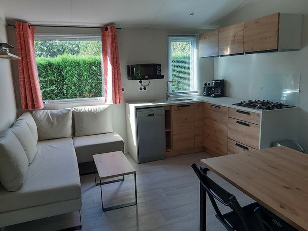Imagen de la habitación del Hotel Camping Les Brillas. Foto 18