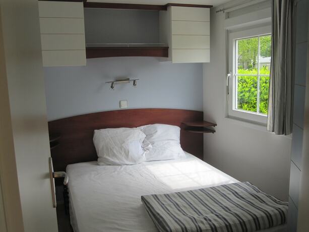 Imagen de la habitación del Hotel Camping Les Capucines. Foto 15