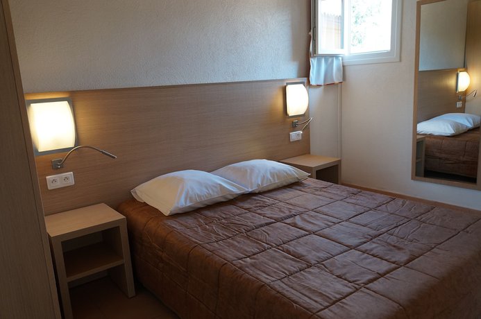 Imagen de la habitación del Hotel Camping Les Castors. Foto 4