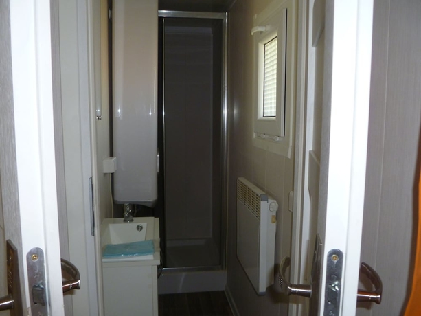 Imagen de la habitación del Hotel Camping Les Castors - Mobil-Home. Foto 16