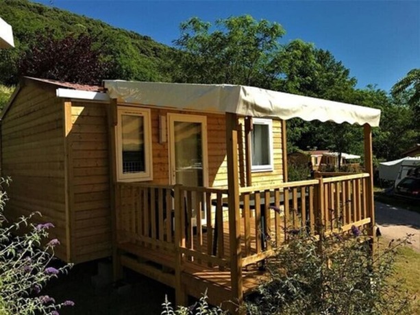 Imagen de la habitación del Hotel Camping Les Cerisiers du Jaur. Foto 16