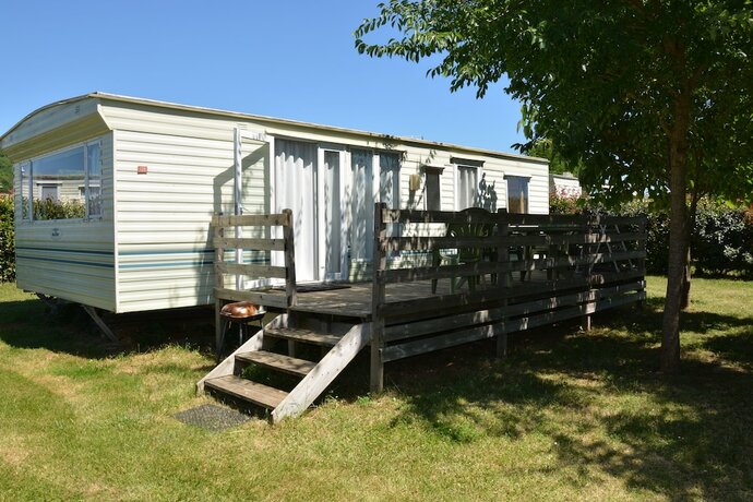Imagen de la habitación del Hotel Camping Les Chenes Clairs. Foto 16