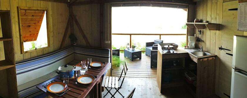 Imagen general del Hotel Camping Les Grillons. Foto 2