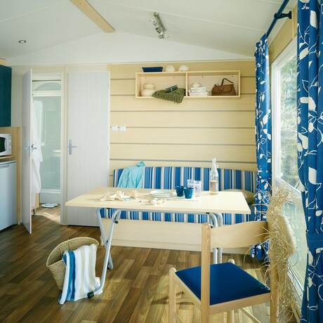 Imagen de la habitación del Hotel Camping Les Grillons. Foto 20