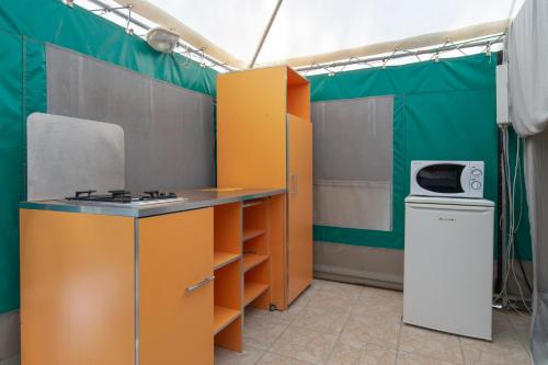 Imagen de la habitación del Hotel Camping Les Maraises. Foto 5