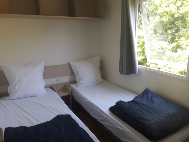 Imagen general del Hotel Camping Les Peupliers. Foto 5