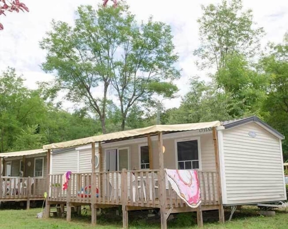 Imagen de la habitación del Hotel Camping Les Plans. Foto 9