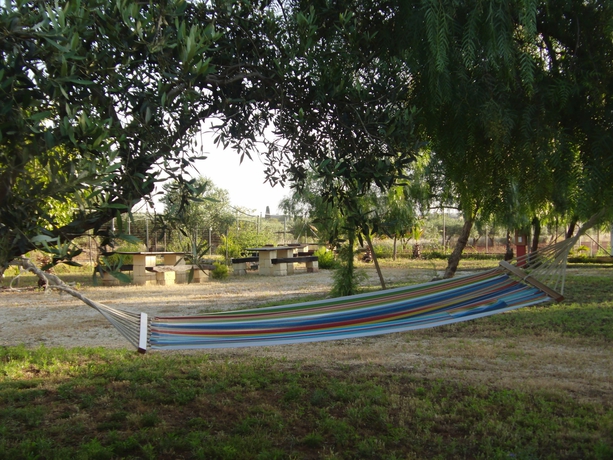 Imagen de los exteriores del Hotel Camping Lilybeo Village. Foto 16