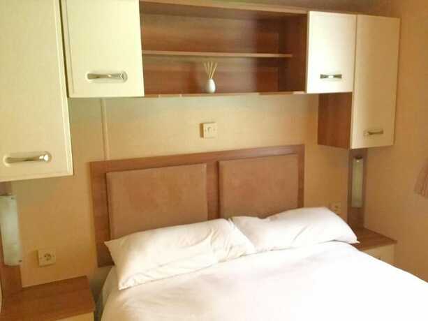 Imagen de la habitación del Hotel Camping M&aacute;laga Monte Parc. Foto 13