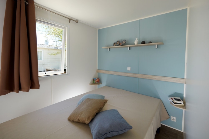 Imagen de la habitación del Hotel Camping Ma&iuml;ana Resort. Foto 4