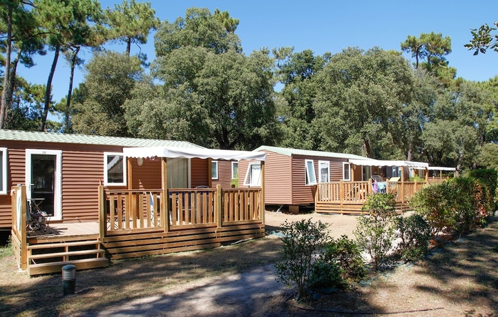 Imagen de la habitación del Hotel Camping Monplaisir. Foto 8