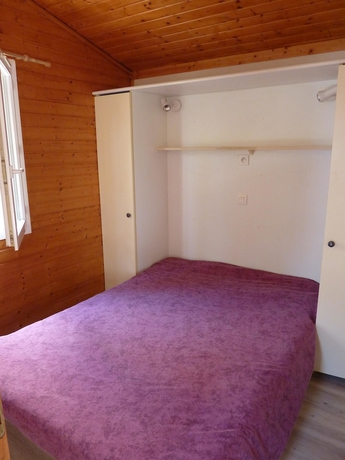 Imagen de la habitación del Hotel Camping Napol&eacute;on. Foto 5