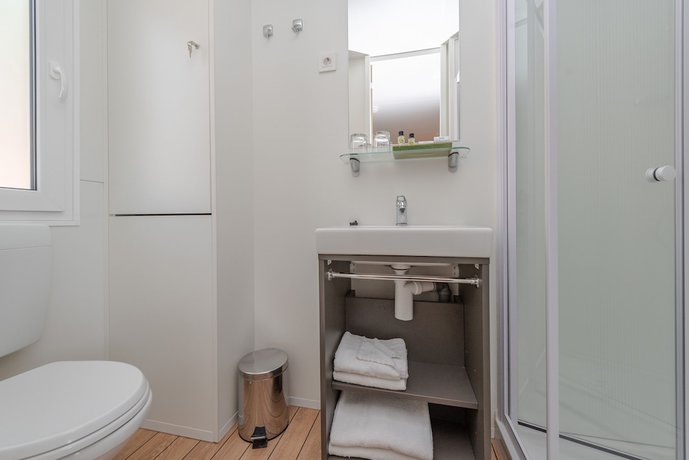 Imagen de la habitación del Hotel Camping Paklenica. Foto 3