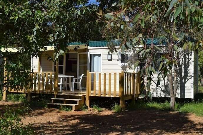Imagen de la habitación del Hotel Camping Paradella. Foto 9