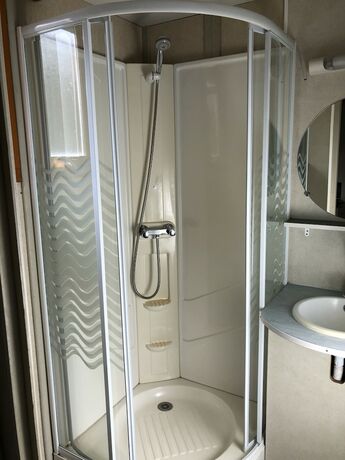 Imagen general del Hotel Camping Pico De La Miel. Foto 4