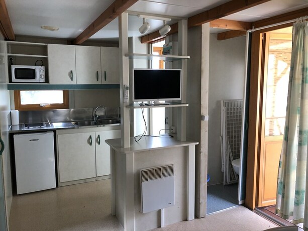 Imagen general del Hotel Camping Pico De La Miel. Foto 11