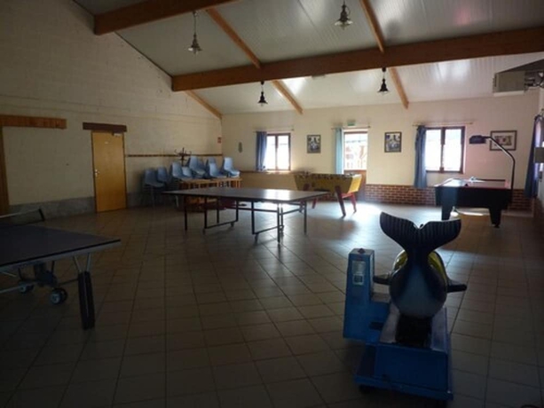 Imagen de los interiores del Hotel Camping Pommiers des Trois Pays. Foto 14