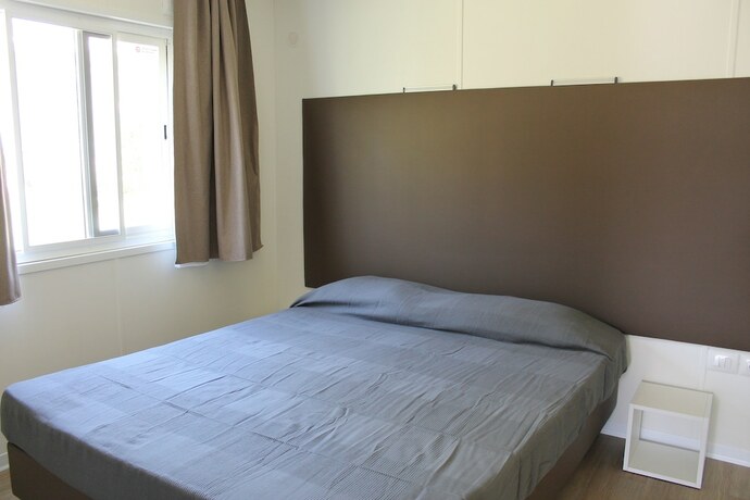 Imagen de la habitación del Hotel Camping Porto. Foto 13