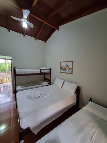 Imagen de la habitación del Hotel Camping Pousada Ilha do Mel. Foto 7
