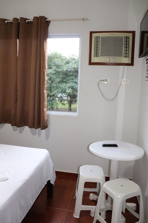 Imagen de la habitación del Hotel Camping Pousada Ilha do Mel. Foto 9