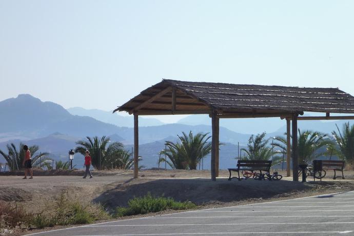 Imagen general del Hotel Camping Pueblo Blanco. Foto 8