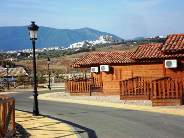 Imagen general del Hotel Camping Pueblo Blanco. Foto 11