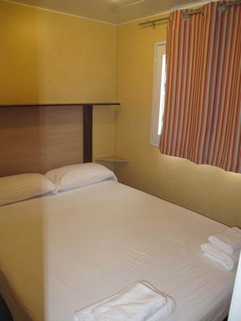 Imagen de la habitación del Hotel Camping Roca Grossa. Foto 2