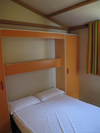 Imagen de la habitación del Hotel Camping Roca Grossa. Foto 9