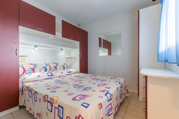 Imagen de la habitación del Hotel Camping Sun Beach. Foto 9