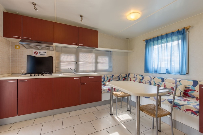Imagen de la habitación del Hotel Camping Sun Beach. Foto 12
