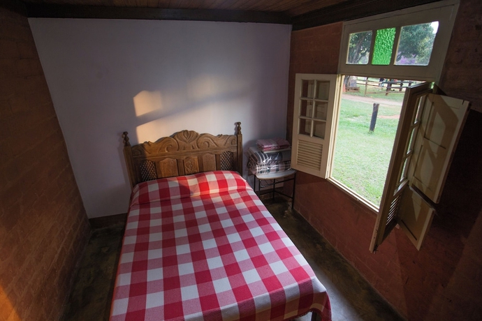 Imagen de la habitación del Hotel Camping Tiradentes. Foto 3