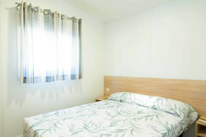 Imagen de la habitación del Hotel Camping Urbión. Foto 15